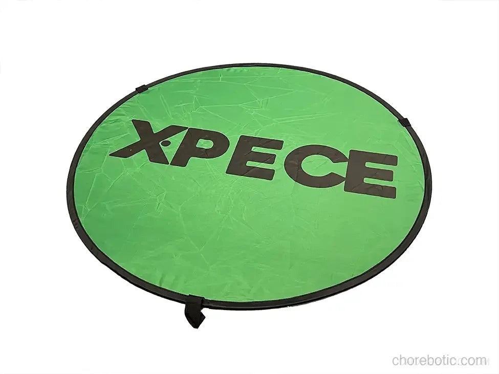 Xpece Landing foldable drone landing pad in green with Xpece branding, designed for easy outdoor drone landings and takeoffs.