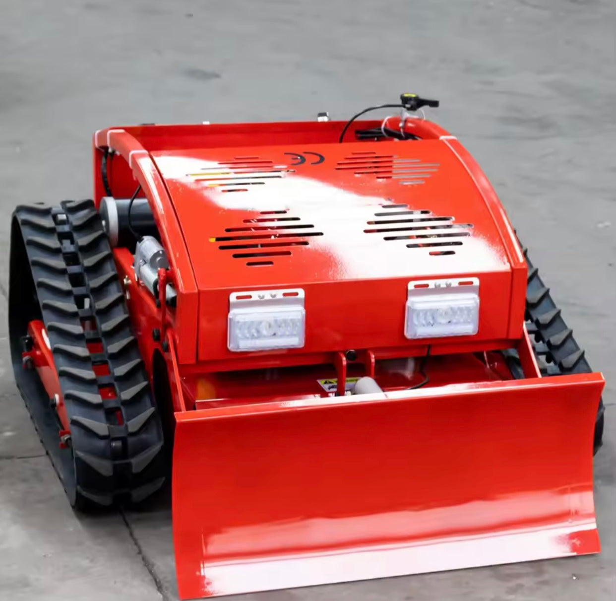 High Efficiency Remote Control Lawn Mower with Snow Plow Double Function Mini Robotic Lawn Mower with Snow Blower